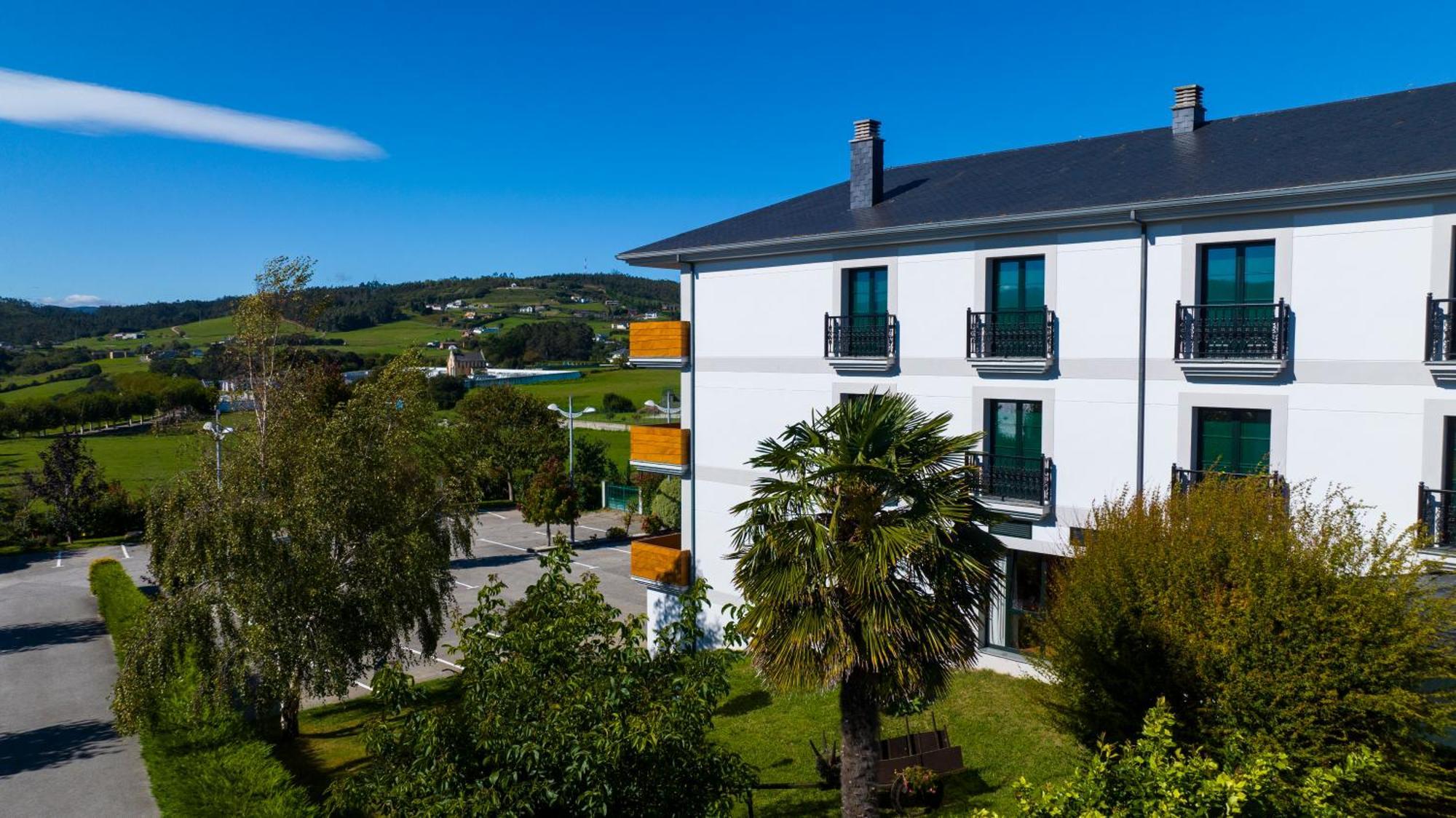 Hotel O Cabazo Ribadeo Exterior photo